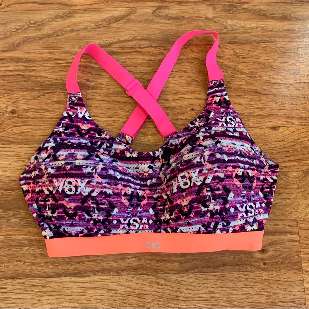 Victoria’s Secret medium support sports bra
